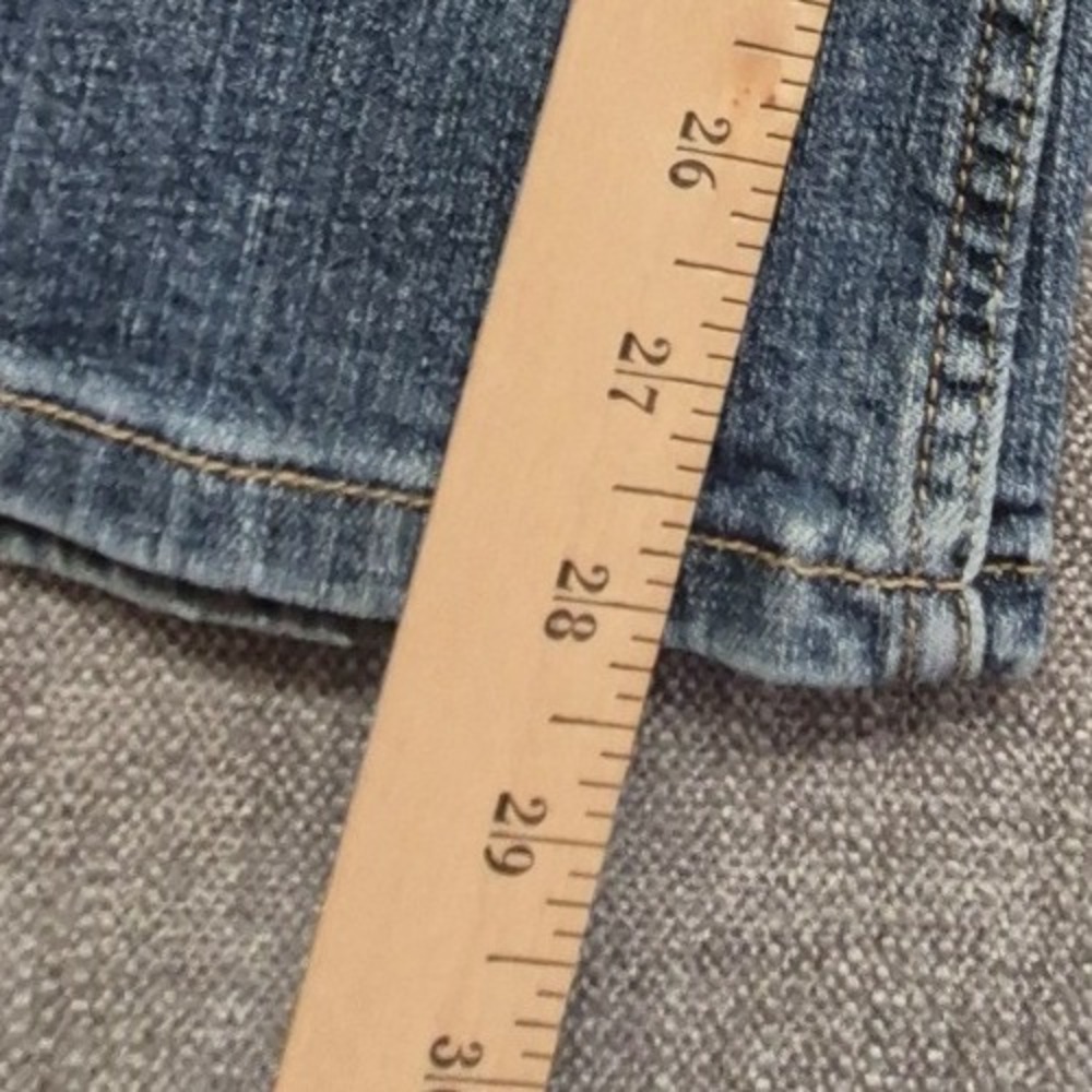 Levi's 518 Superlow Bootcut Jeans Women's sz 9 Short light wash stretch denim - Picture 5 of 16